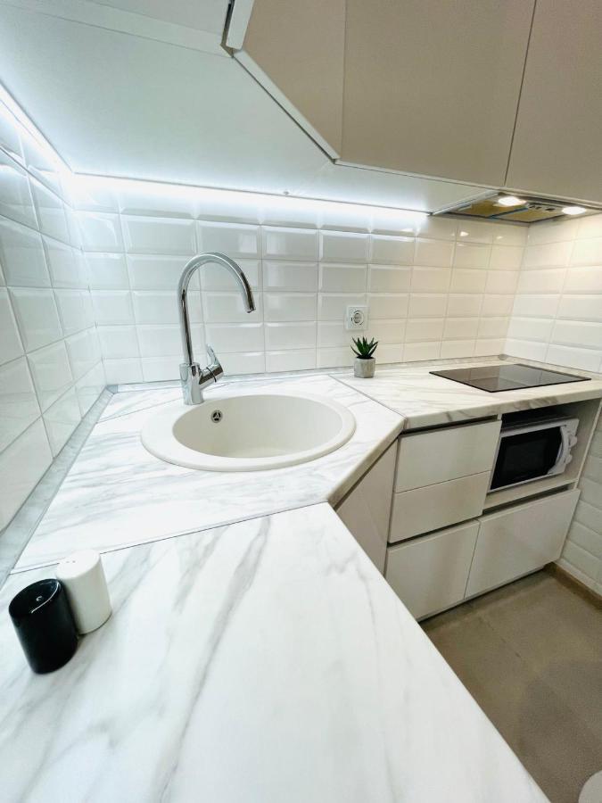 Apartment Жд Вокзал, Центр Leópolis Exterior foto