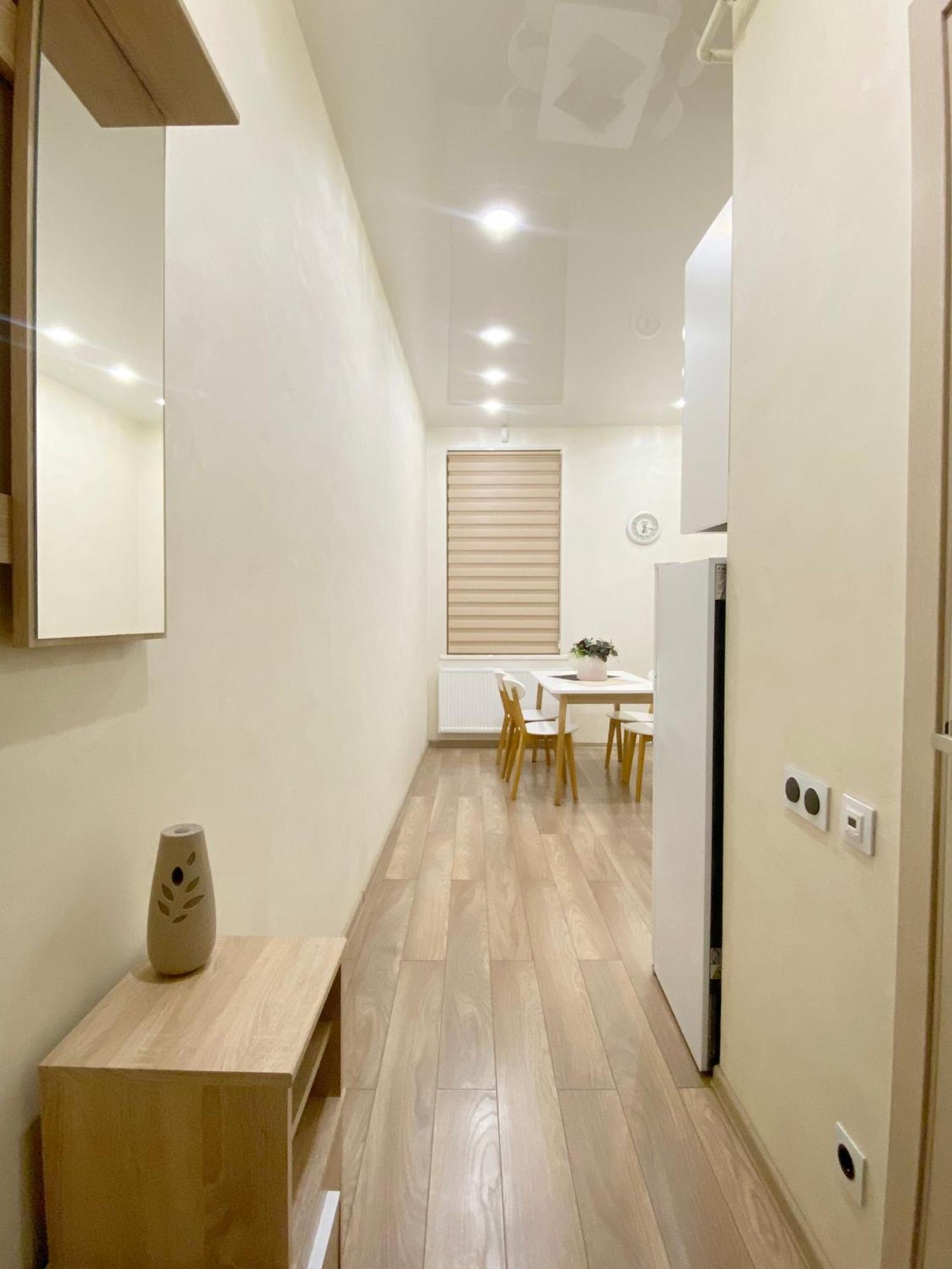 Apartment Жд Вокзал, Центр Leópolis Exterior foto